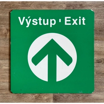 Originální orientační tabule „Výstup Exit“