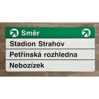 Originální orientační tabule „Stadion Strahov Petřínská rozhledna Nebozízek“