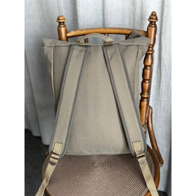                             Modrý batoh tramvaj Ringhoffer                        