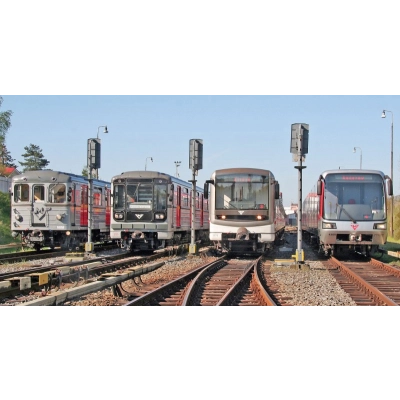                             Hrnek Soupravy pražského metra Ečs, 81-71, 81-71M a M1                        