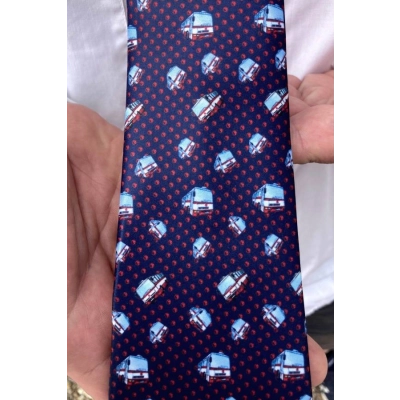                             Modrá kravata s motivem autobusů Karosa                        