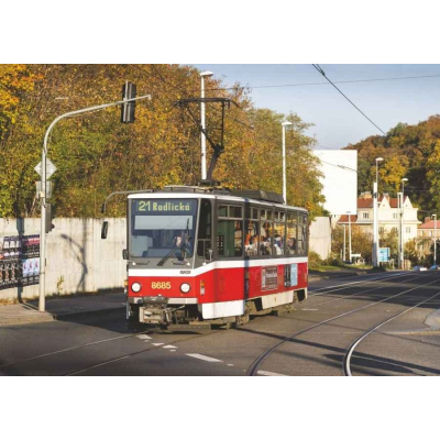                             Sada 13 pohlednic pražských tramvají                        