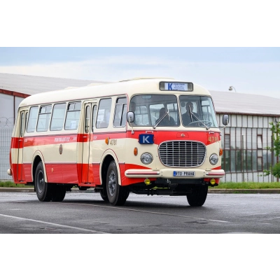 Historickým autobusem Škoda 706 RTO na Sraz autobusů v Ralsku