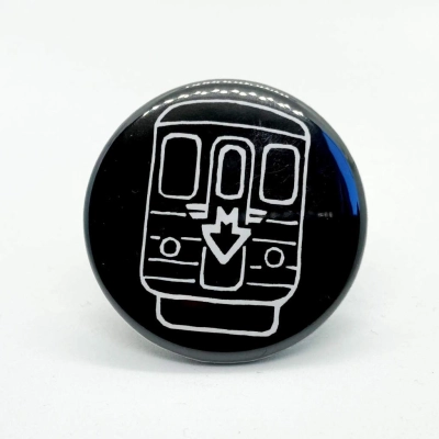 Malý kulatý odznak kreslené historické metro                    