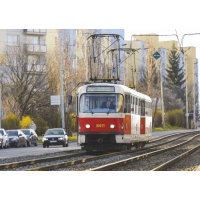 Sada 13 pohlednic pražských tramvají